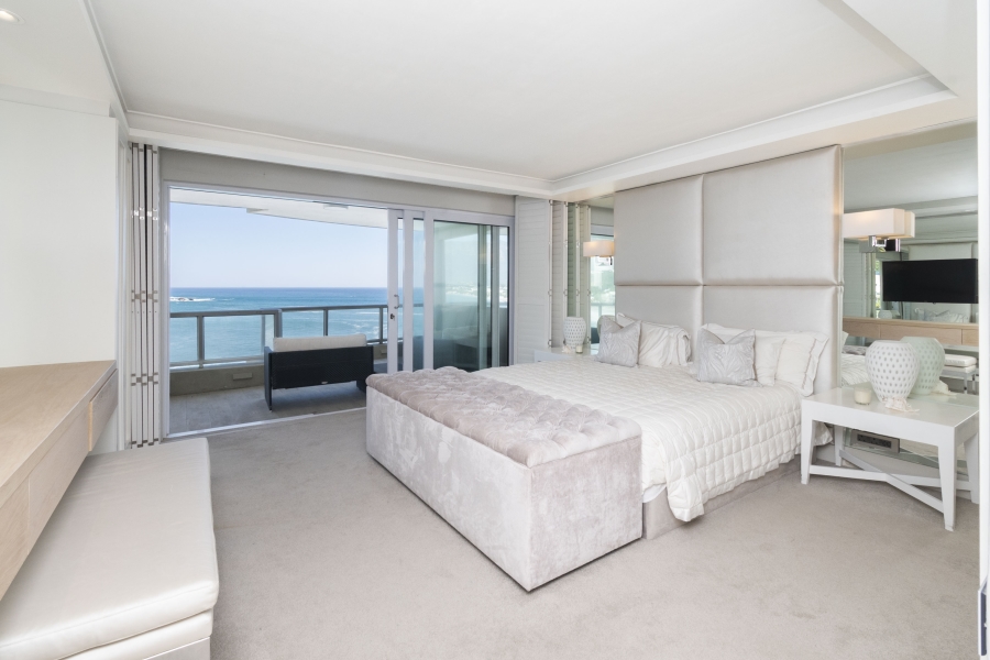 To Let 3 Bedroom Property for Rent in Clifton Western Cape